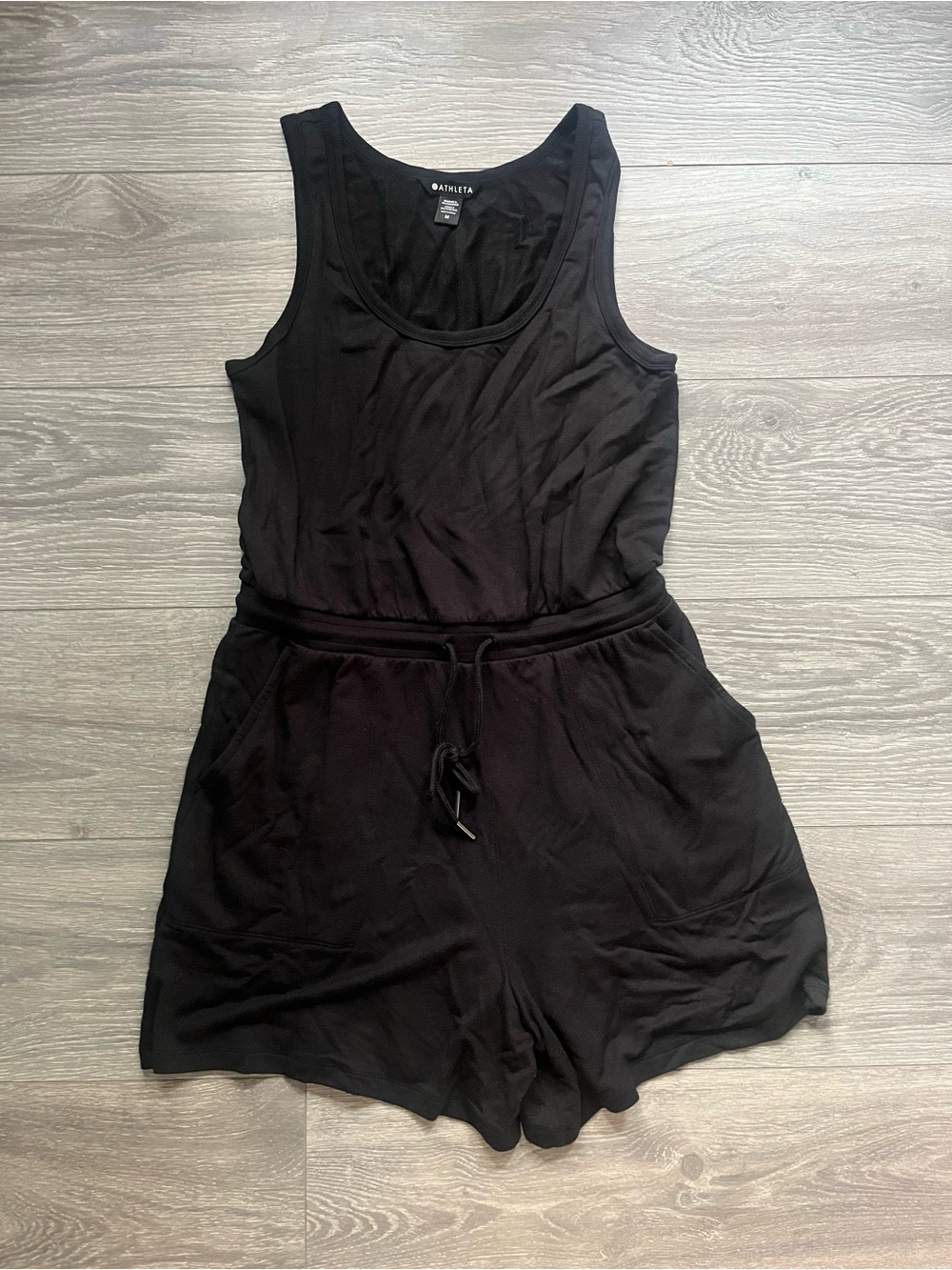 Athleta Black Sleeveless Drawstring Pockets Scoop Neck Shorts Romper Summer M